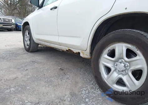 2010 Toyota Rav4 z USA, uszkodzony, nr VIN 2T3BF4DV9AW072350